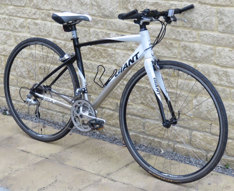 Giant FCR Road Bike