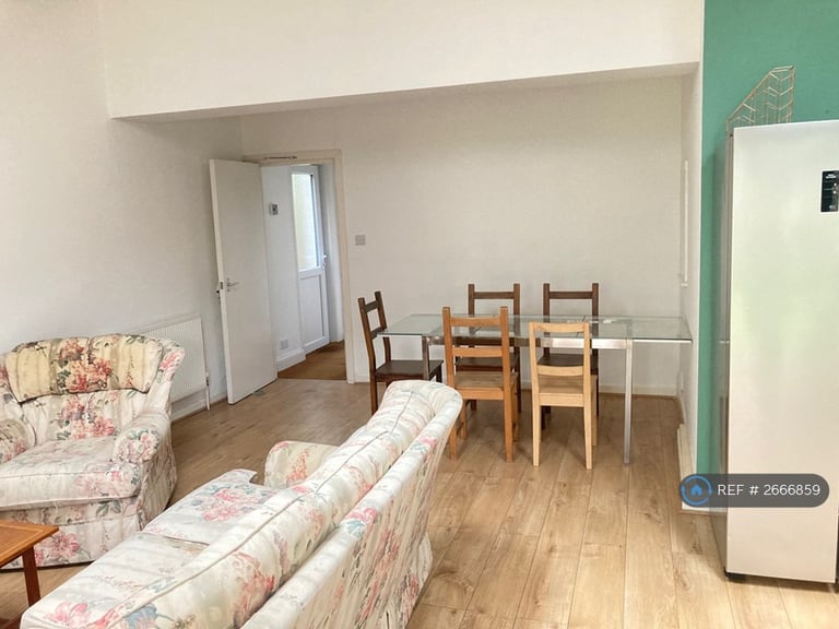 5 bedroom house in Vincent Street, Southampton, SO15 (5 bed) (#2666859)