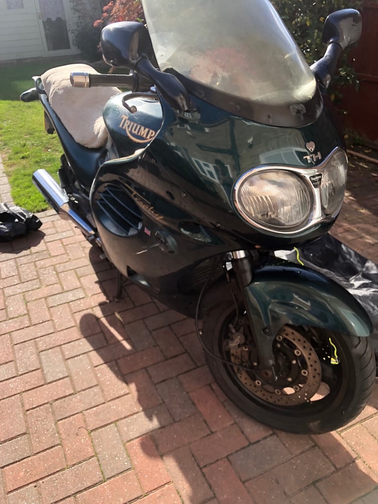 image for Triumph trophy 900 spares or repairs 