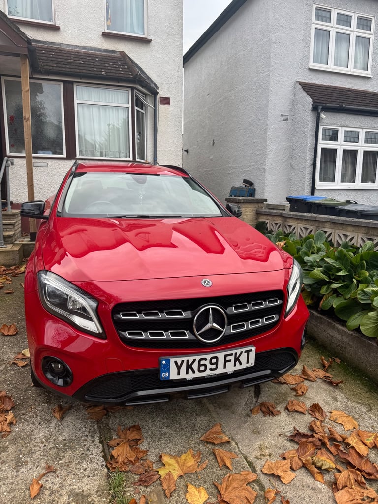Mercedes-Benz, GLA, Estate, 2019, Manual, 1595 (cc), 5 doors
