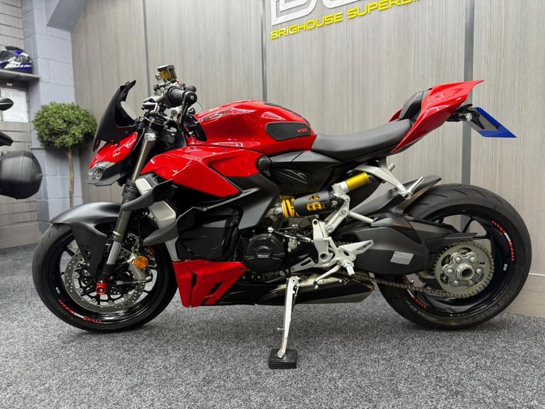 2022 22 Ducati Streetfighter V2 955 ABS - JUST 3726 MILES - WINGS