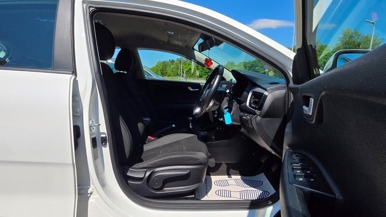 Kia Rio 2