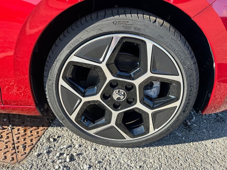 2025 Vauxhall Astra Astra 1.2 Turbo 130 Ultimate 5Dr Estate Estate Petrol Manual