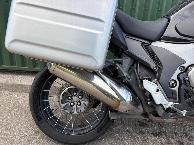 Honda Crosstourer 1200 VFR1200XE 2016 One Owner Full Luggage 26k FSH