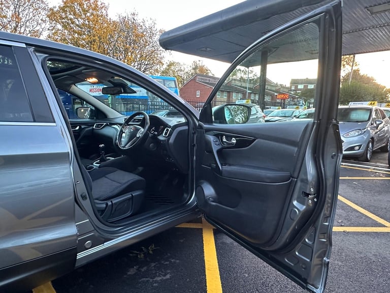 2014 Nissan Qashqai 1.2 DIG-T Acenta Premium 2WD Euro 5 (s/s) 5dr HATCHBACK Petrol Manual