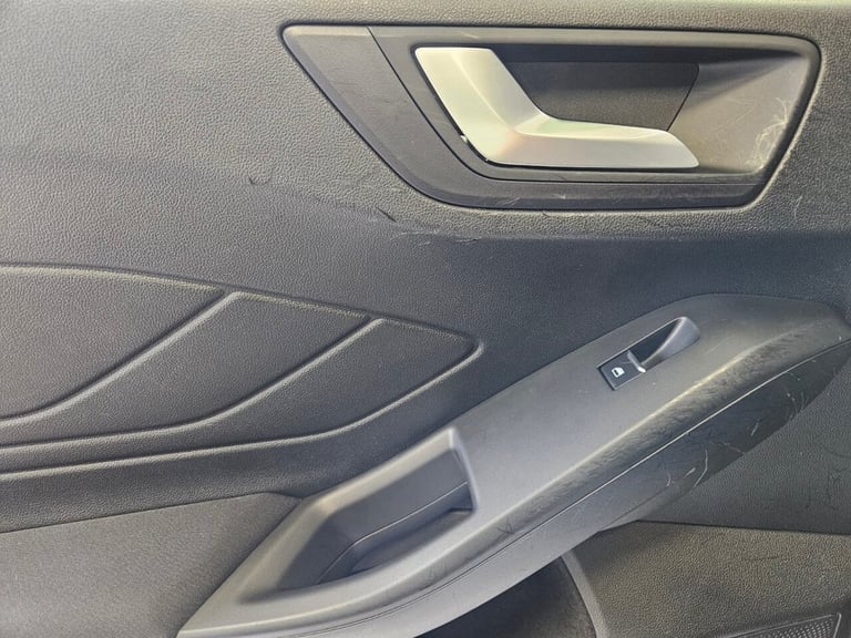 2019 Ford Focus 1.0T EcoBoost Zetec Hatchback 5dr Petrol Manual Euro 6 (s/s) (100 ps) Hatchback P...