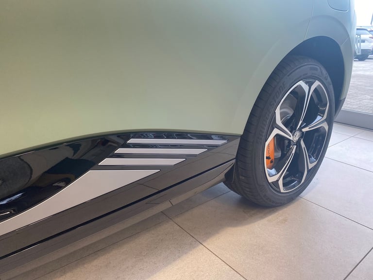 2025 MG MG4 320kW EV XPOWER 64kWh 5dr Auto Hatchback Automatic