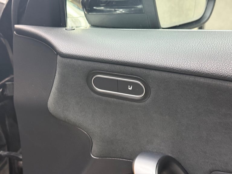 2019 Mercedes-Benz A-Class 1.5 A180d AMG Line (Executive) 7G-DCT Euro 6 (s/s) 5dr HATCHBACK Diese...