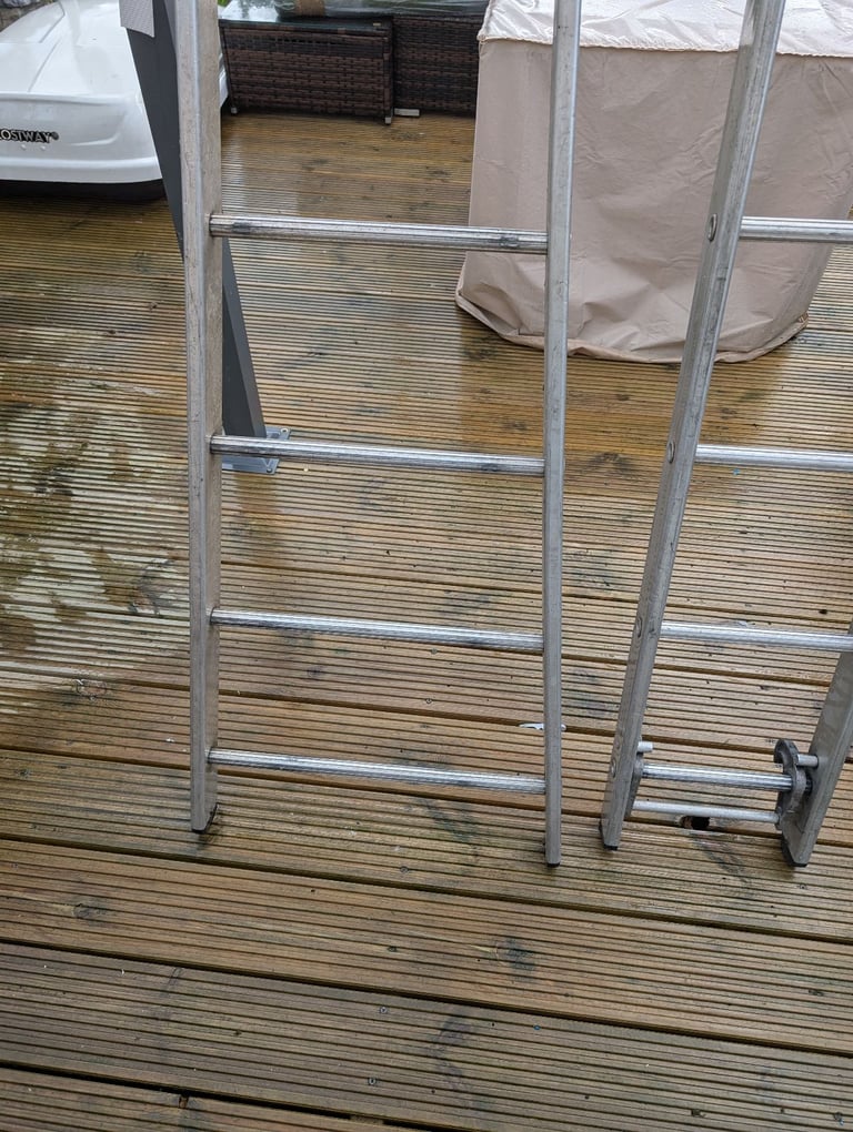 Ladders and equipment 