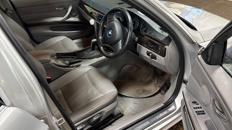  BMW 3 Series 3.0 330d SE Steptronic Euro 5 4dr Diesel Automatic