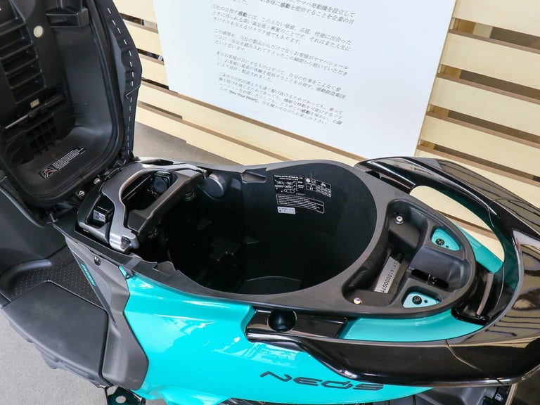 IN STOCK NOW! - NEW Yamaha NEO's Electric Scooter. (Aqua) £3,100 On The Road