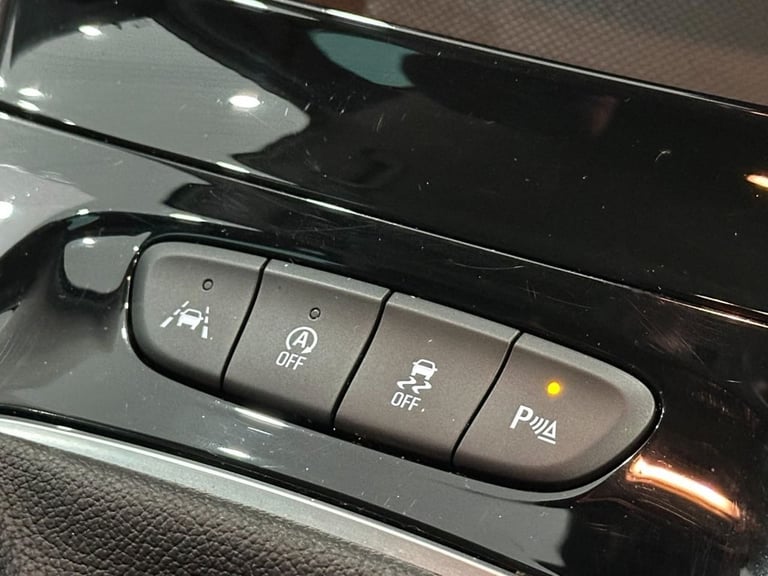 2021 Vauxhall Astra 1.2 Turbo Griffin Edition Hatchback 5dr Petrol Manual Euro 6 (s/s) (145 ps) H...