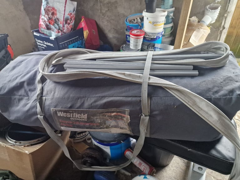 Westfeild easy 310 awning