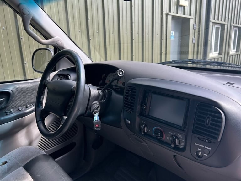 2000 Ford F150 5.4 Litre Supercharged Lightening PICKUP Petrol Automatic