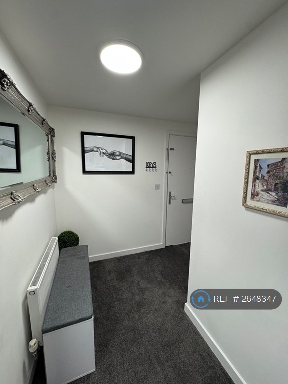 image for 3 bedroom flat in Morris Walk, Dartford, DA1 (3 bed) (#2648347)