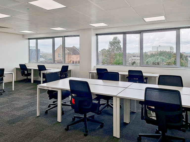 Crawley - RH10 1JH, Flexible coworking memberships in Regus Station Way - Pinnacle