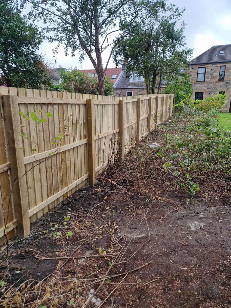 Fencing - Supplied & Built - Fast Quotes