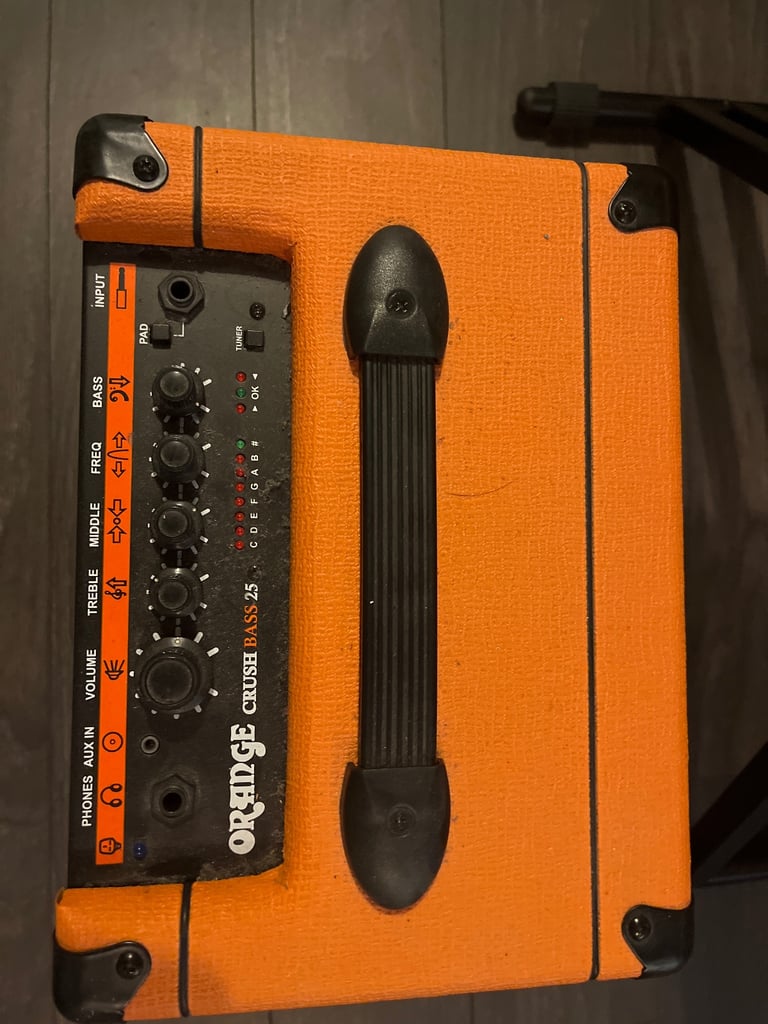 image for Orange amplifier - Orange Crush Bass 25