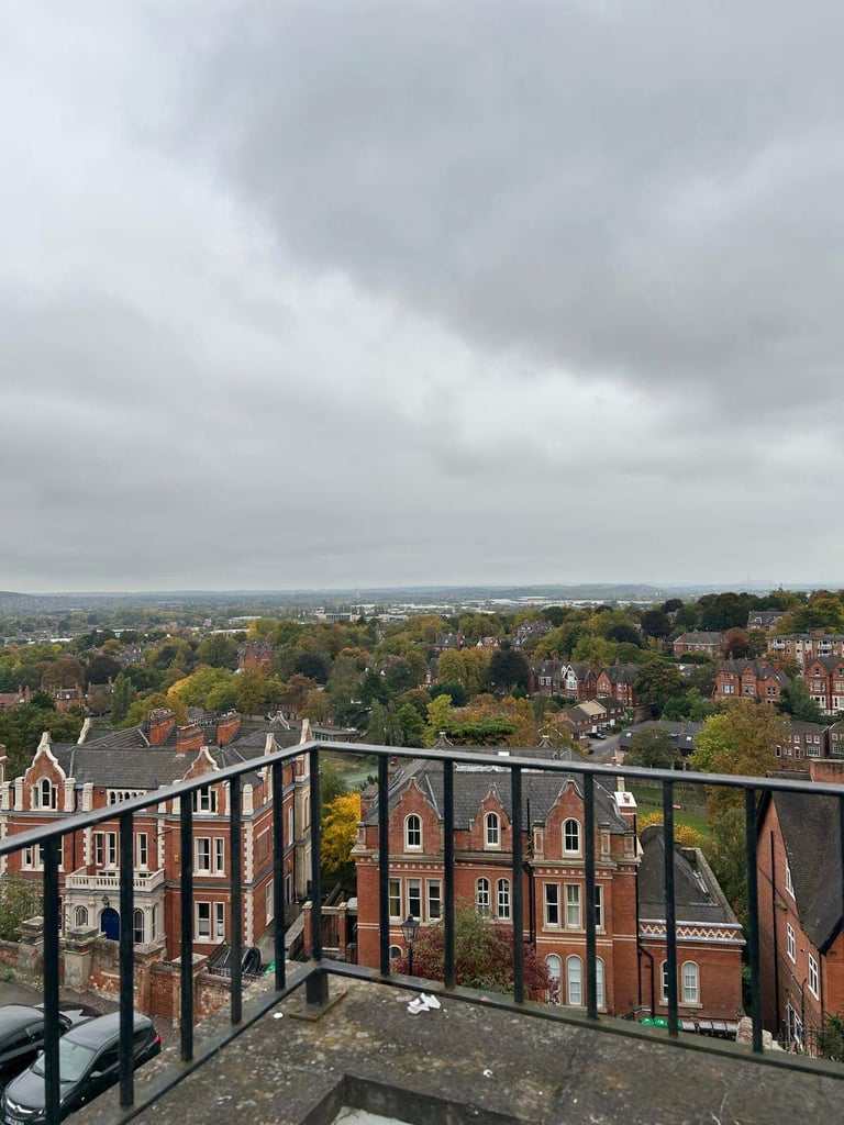 Executive Rooftop Apartment 
