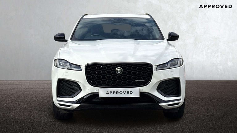 2024 Jaguar F-Pace 2.0 D200 R-Dynamic SE Black 5dr Auto AWD Estate Diesel Automatic
