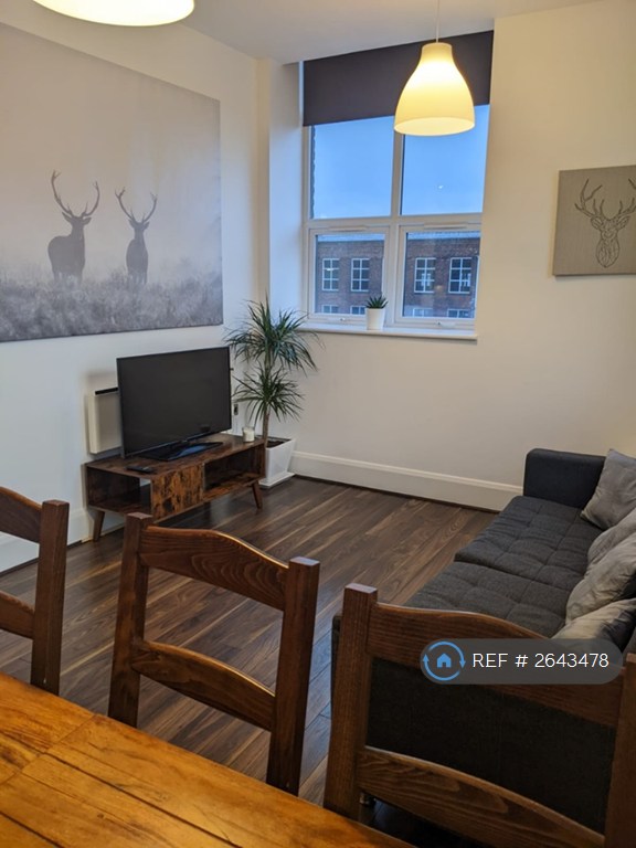2 bedroom flat in Atlas Mill, Bolton, BL1 (2 bed) (#2643478)