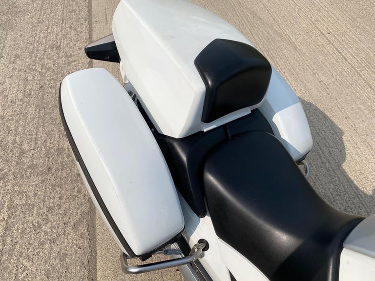 2012 62 BMW R1200RT MU EX POLICE WHITE FSH R 1200 RT VERY CLEAN INC VAT