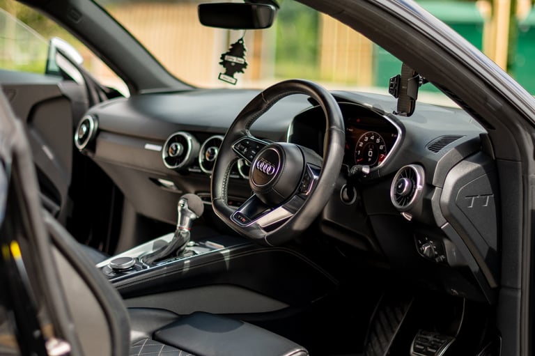 Audi, TT, Coupe, 2015, Semi-Auto, 1984 (cc), 2 doors