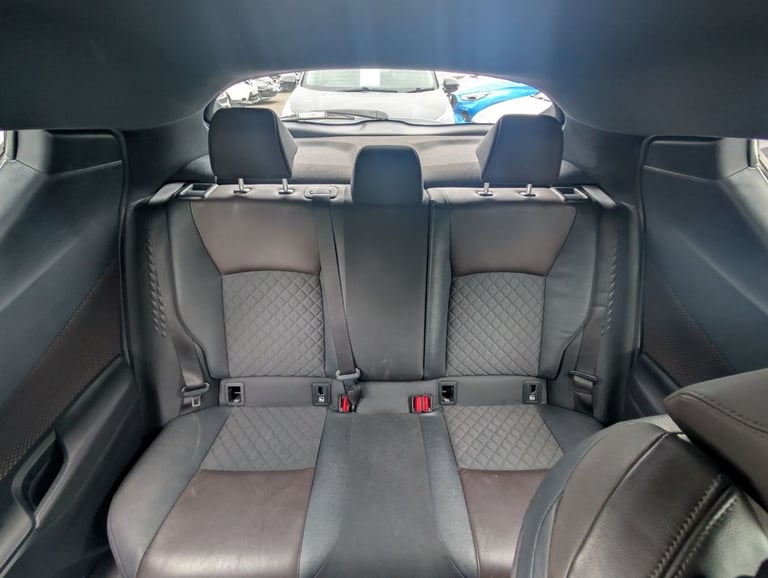 2017 Toyota C-HR 1.2 VVT-i Excel SUV 5dr Petrol Manual Euro 6 (s/s) (115 ps) HATCHBACK Petrol Manual