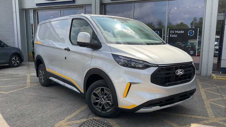  Ford Transit Custom 2.0 EcoBlue 136ps H1 Van Trail Van Diesel Manual