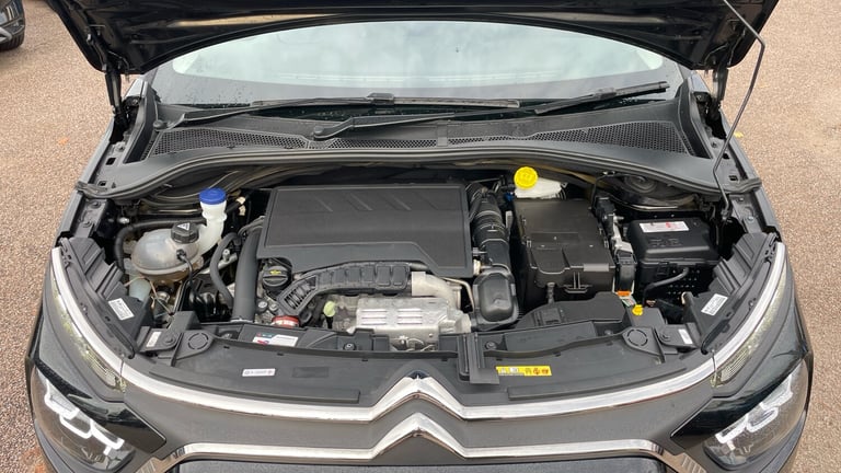 2024 Citroen C3 1.2 PureTech PLUS Hatchback 5dr Petrol EAT6 Euro 6 (s/s) (110 ps) Hatchback Petro...