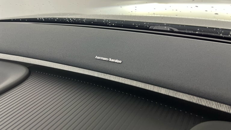 2025 Volvo EX30 Ultra, Twin Motor Performance, Electric(Tints, 20' Alloys, Heated Seats) Estate E...