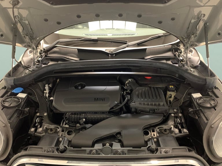2019 MINI Countryman 1.5 Cooper Exclusive SUV 5dr Petrol Steptronic Euro 6 (s/s) (136 ps) - MINI ...