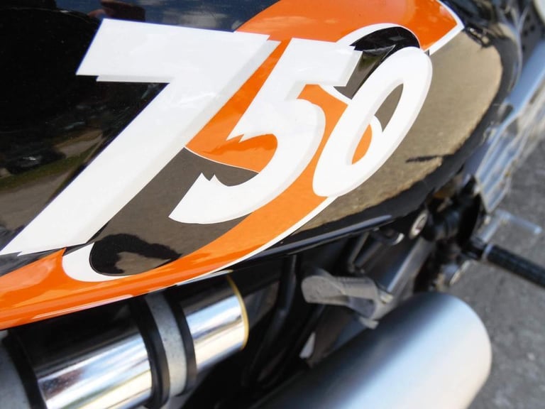 Laverda 750