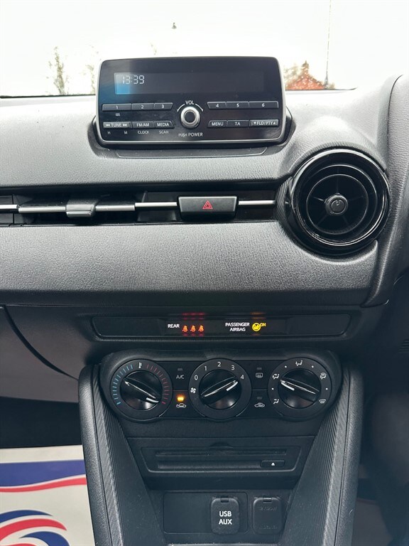 2015 Mazda Mazda2 SE Hatchback Petrol Manual