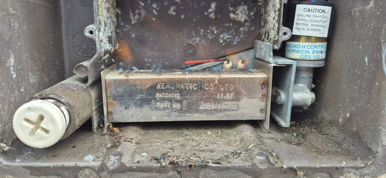CARVER CASCADE 2 gas water heater for camper caravan motorhome boat.