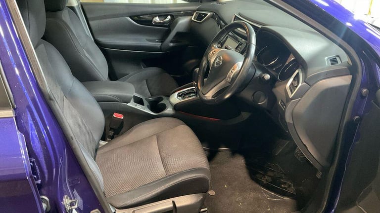 2016 Nissan Qashqai 1.2 DiG-T N-Connecta 5dr Xtronic HATCHBACK PETROL Automatic