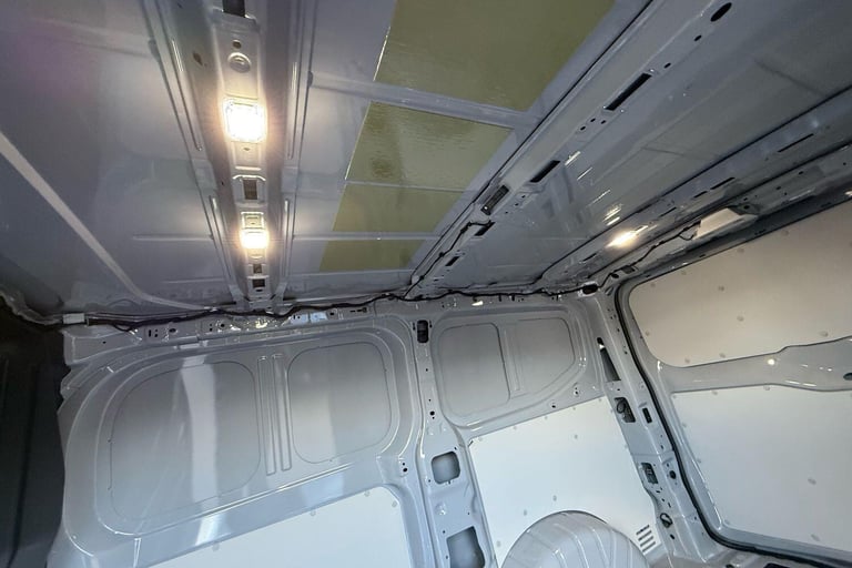 2025 Volkswagen Transporter 160kW 65kWh Commerce Pro Van Auto Van Automatic