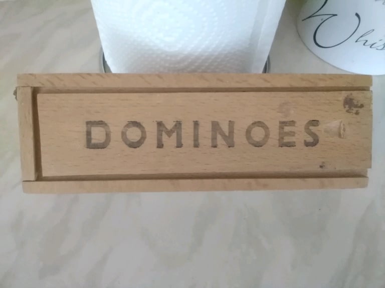 Set of domino's 