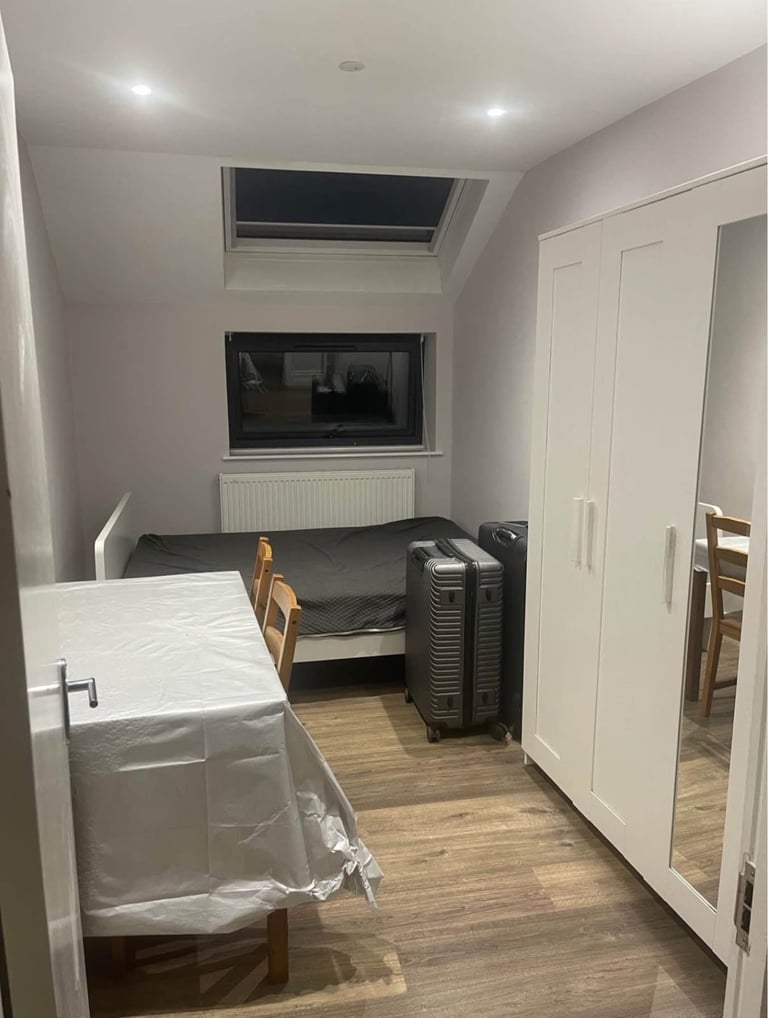 Double room in a Shared house 