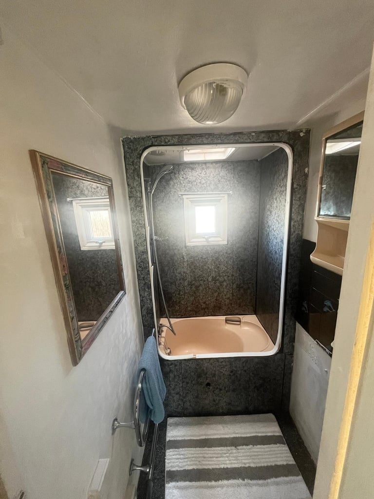 Very Cheap Static Caravan 34 x 12ft 2-Bedrooms 