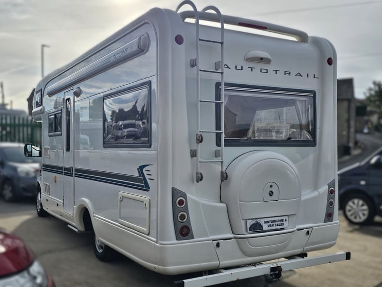 Auto-Trail Scout SE Mercedes Sprinter 6 Berth Coachbuilt Motorhome 2.7 Diesel