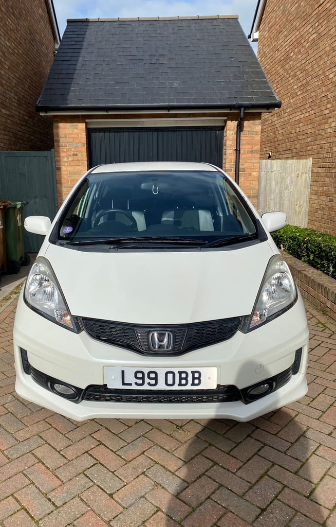 Honda, JAZZ, Hatchback, 2014, Manual, 1339 (cc), 5 doors