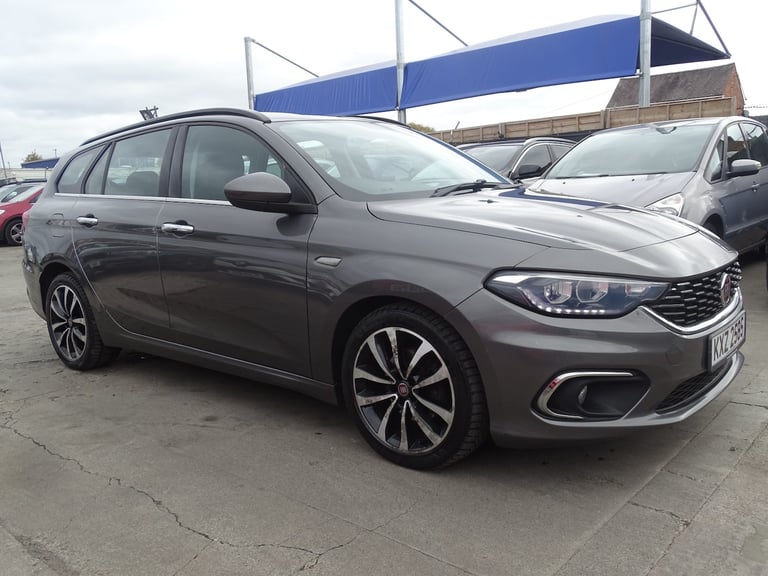 FIAT TIPO 1.6 Tipo Station Wagon 1.6 Multijet 120hp Lounge Grey Manual Diesel 20