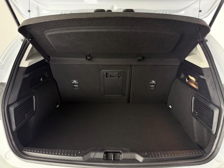 2020 Ford Focus 1.0T EcoBoost Vignale Euro 6 (s/s) 5dr HATCHBACK Petrol Manual