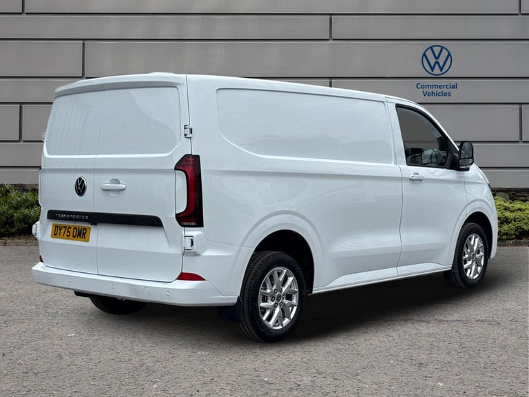  Volkswagen Transporter Panel Van 2.0 Tdi T32 Commerce Plus Panel Van 5dr