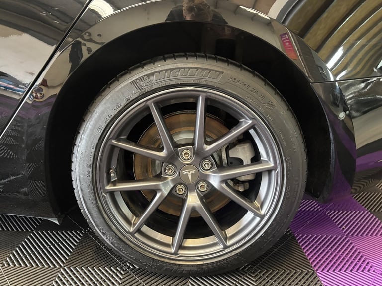 2021 Tesla Model 3 Standard Range Plus Saloon 4dr Electric Auto RWD (241 bhp)