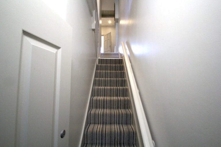 Hane Estate Agents offer a stylish, newly refurbished one-bedroom flat on the first floor. 