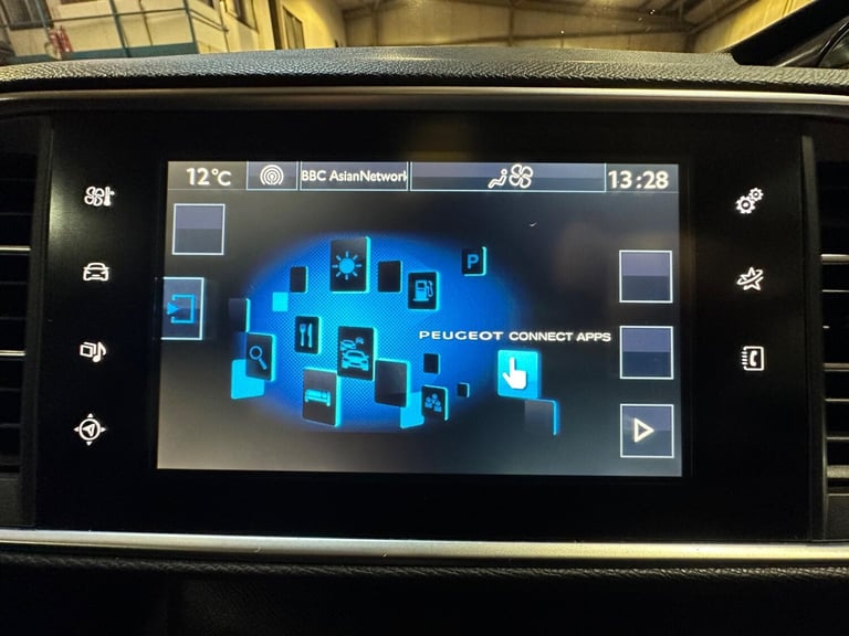 2015 Peugeot 308 2.0 BlueHDi Allure Euro 6 (s/s) 5dr HATCHBACK Diesel Manual