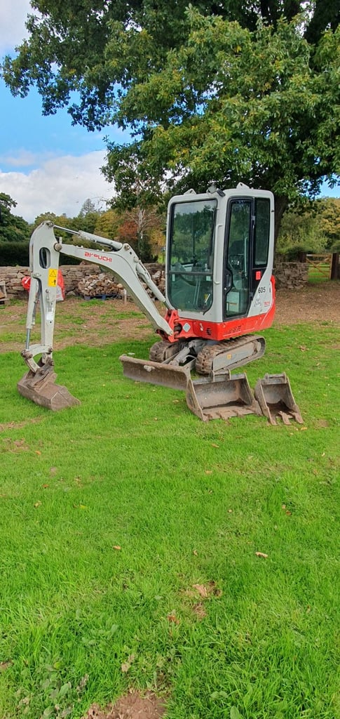 Takeuchi tb216 excavator / digger
