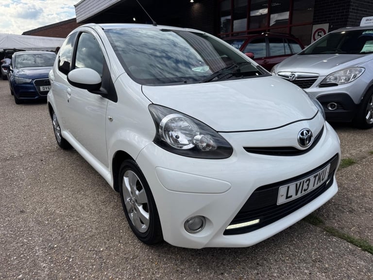 image for TOYOTA AYGO 1.0 VVT-i Fire 2013
